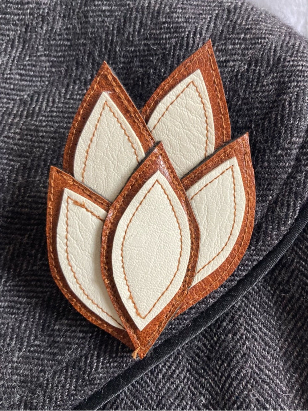 NWOT Upcycled Leather Leaf Brooch 🍃